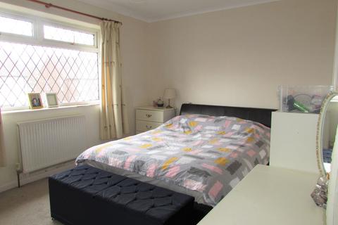 8 Bardon Road, Manchester, M23 1HX
