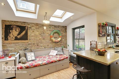 22 Marlborough Road, London, E18 1AP