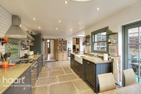 22 Marlborough Road, London, E18 1AP
