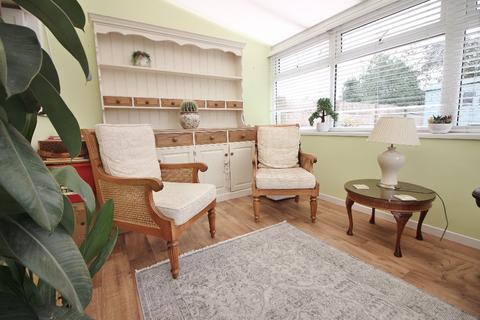 12 Bartons Close, Southport, PR9 8NF