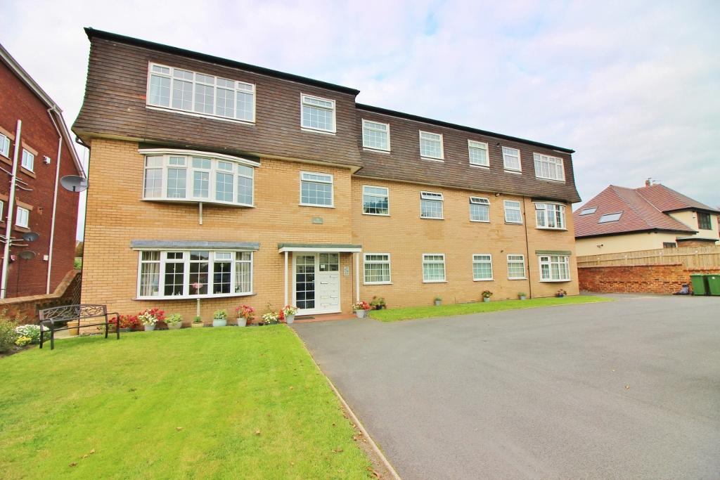 Roe Lane, Southport, PR9 2 bed flat for sale £120,000