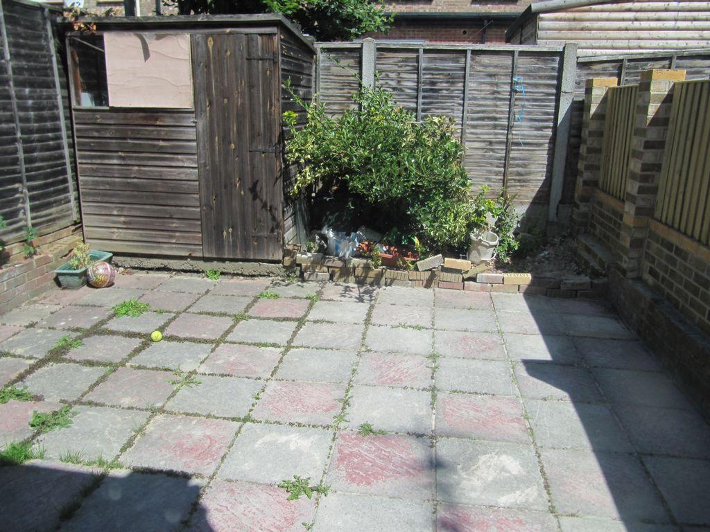 Photo 4