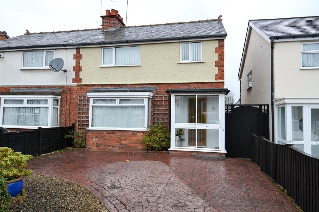 Abbeydale Road, Northfield... 3 bed semidetached house £200,000