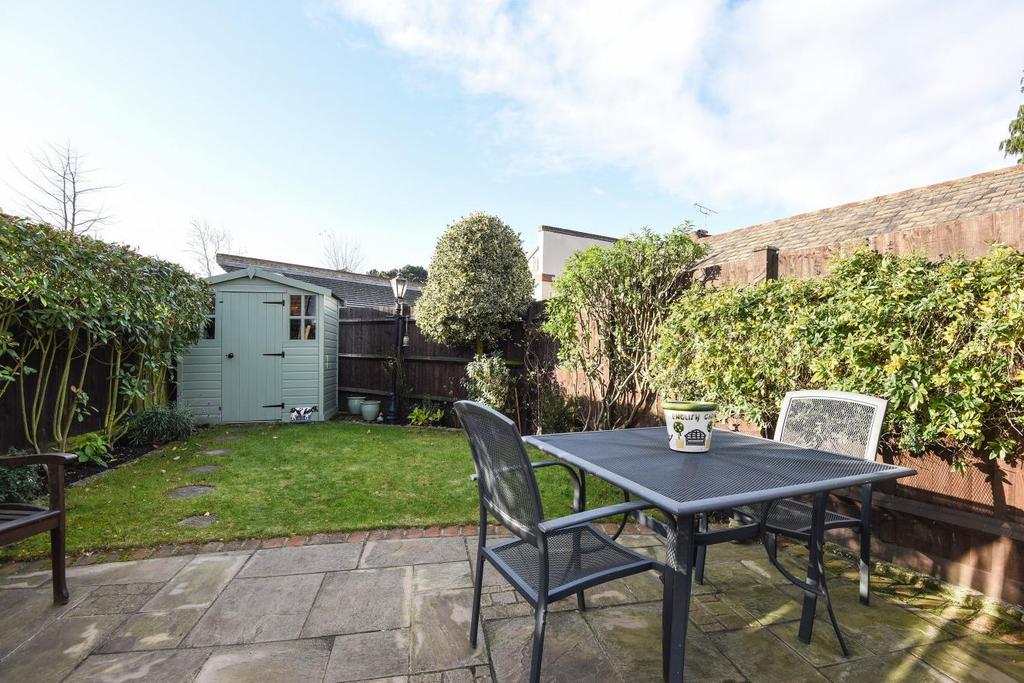 Baston Road, Hayes 3 bed end of terrace house £550,000