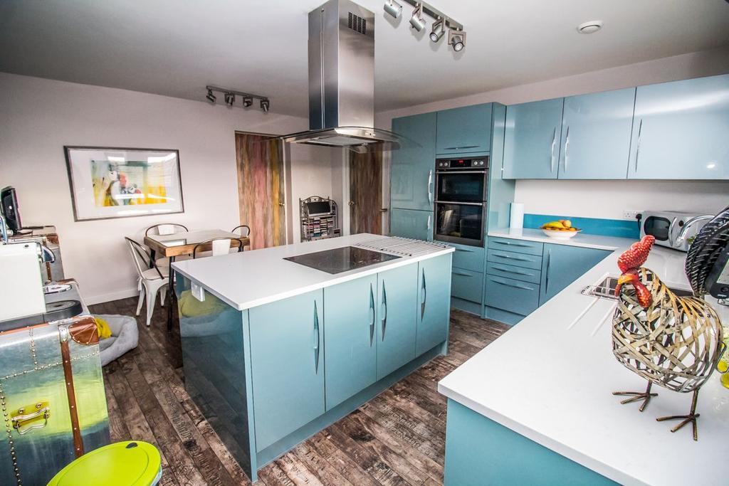 Kitchen 2