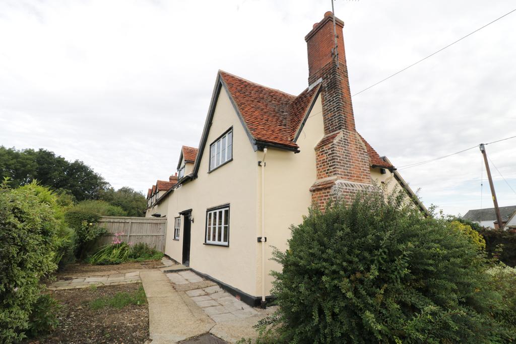 Shalford Road, Rayne, Braintree CM77 2 bed semidetached house £1,300