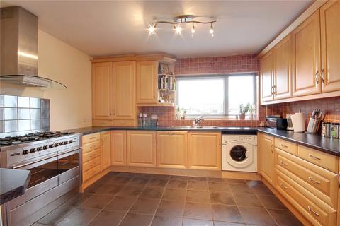 3 William Covell Close, Enfield, EN2 8HP