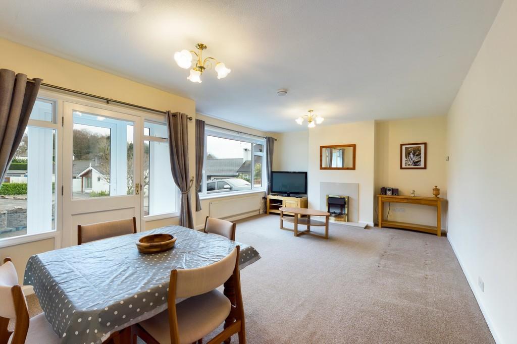 8 Firtree Crescent Living Room