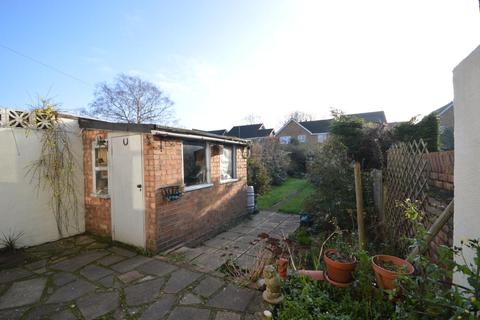 101 Essex Road, Romford, RM7 8BB