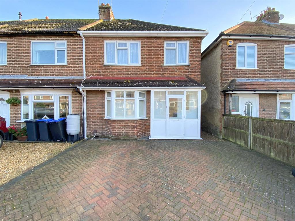 Wembley Avenue, Lancing, West Sussex, BN15 3 bed end of terrace house