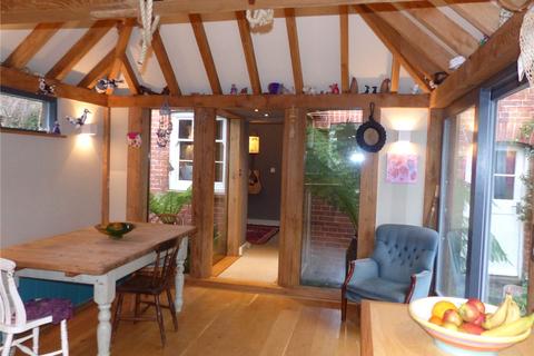 15 Waldron Road, East Hoathly, Lewes, BN8 6DP