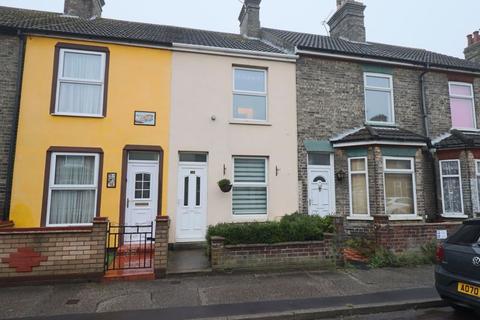 16 Avondale Road, Lowestoft, NR32 2HX