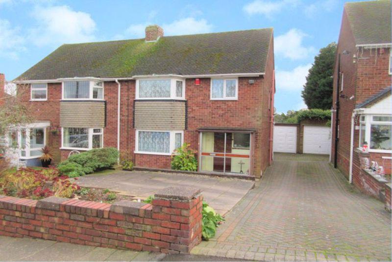 Wimperis Way, Great Barr 3 bed semidetached house £220,000