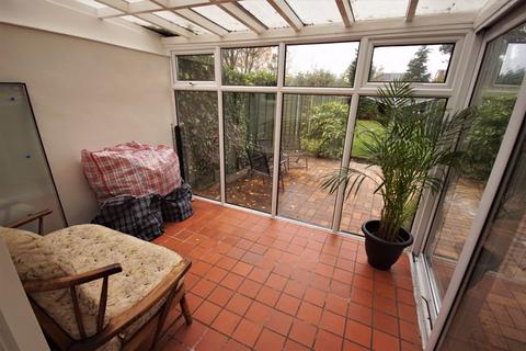 17 Henry Road, Birmingham, B25 8AH