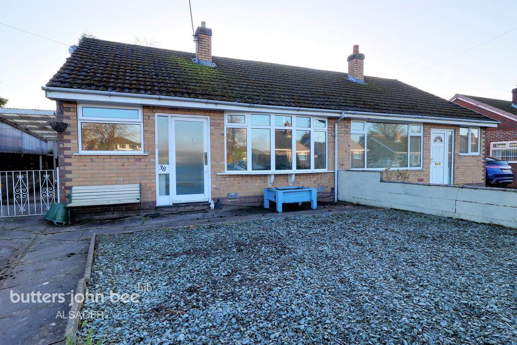 Woodgate Avenue, Church Lawton 2 bed semidetached bungalow £90,000