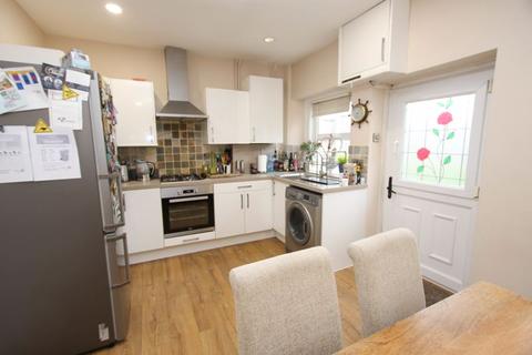 77 Strode Road, Clevedon, BS21 6QE