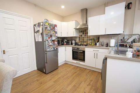 77 Strode Road, Clevedon, BS21 6QE