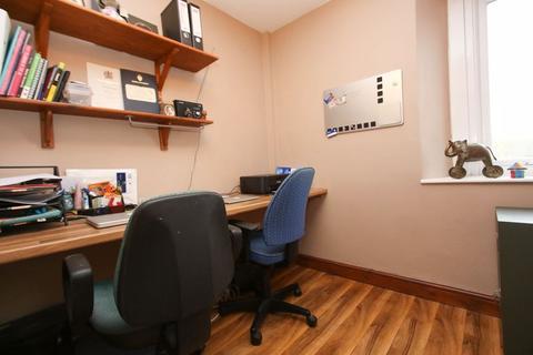 77 Strode Road, Clevedon, BS21 6QE
