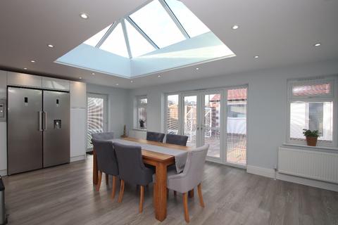 10 Argyle Avenue, Margate, CT9 5RW