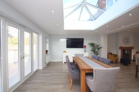 10 Argyle Avenue, Margate, CT9 5RW