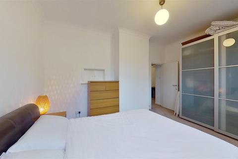 Flat 1, Earlsfield House Swaffield Road, London, SW18 3AH