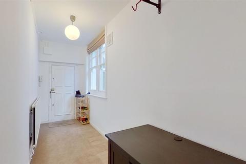 Flat 1, Earlsfield House Swaffield Road, London, SW18 3AH
