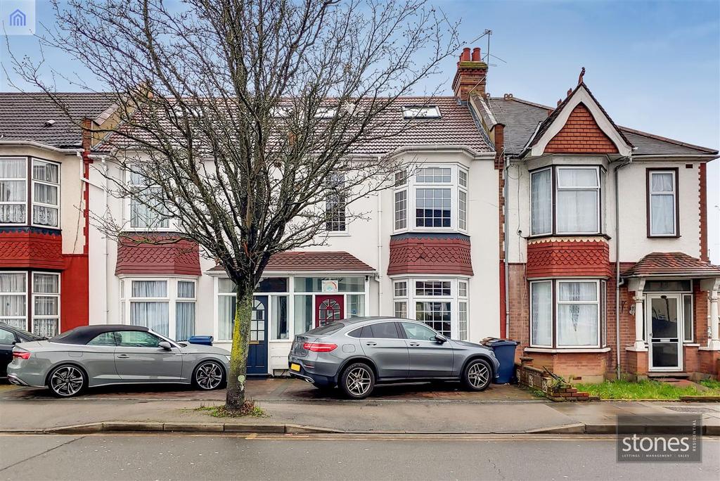 Locket Road, Harrow 4 bed house £600,000
