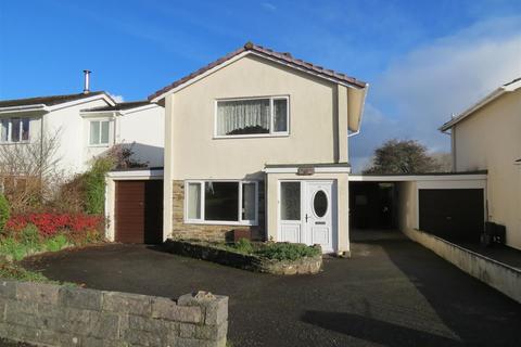 47 Chough Crescent, St Austell, PL25 3AY