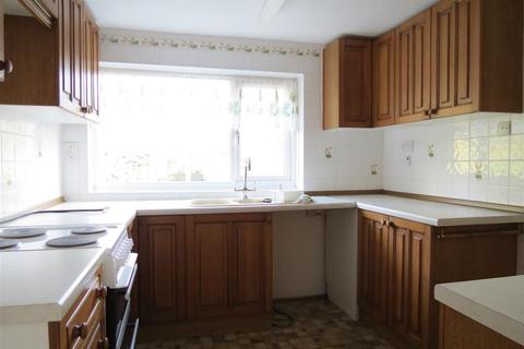 47 Chough Crescent, St Austell, PL25 3AY