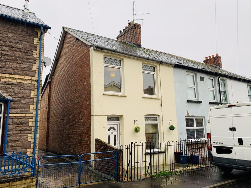 St Helens Road, Abergavenny 2 bed end of terrace house £725 pcm (£167 pw)