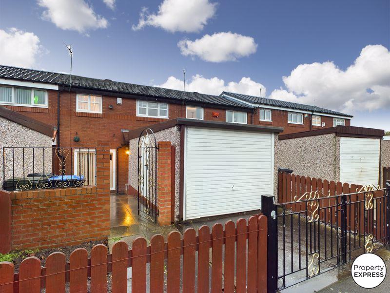Castlewood, Thorntree, Middlesbrough... 3 bed terraced house £82,500