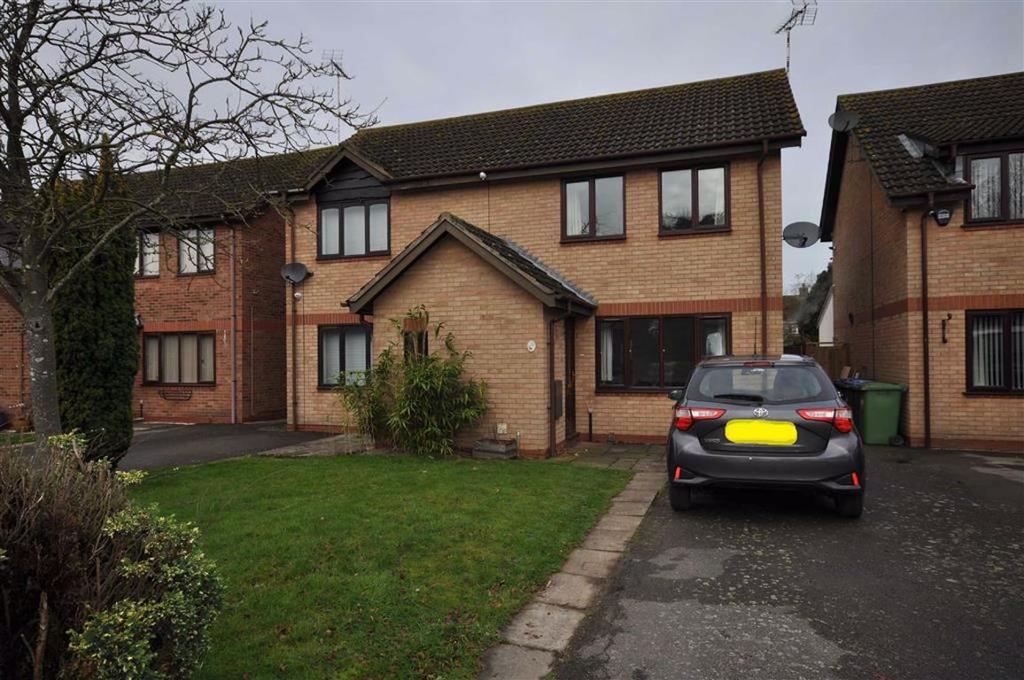 Lammas Court, Wolston, Coventry 2 bed semidetached house £795 pcm (£