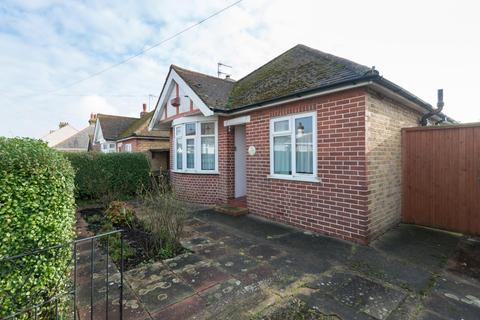 23 Kings Avenue, Newington, Ramsgate, CT12 6DL