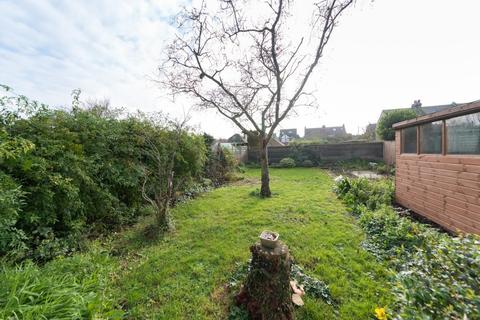 23 Kings Avenue, Newington, Ramsgate, CT12 6DL