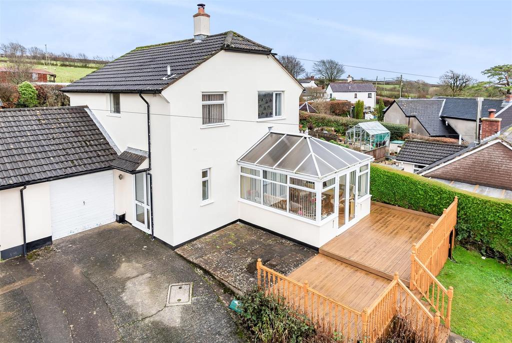 Grange Close, Bratton Fleming, Barnstaple 3 bed detached house £335,000
