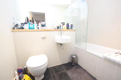Apartment 503, St Martins Gate, 5 Worcester Street, Birmingham, B2 4BB