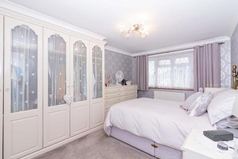 16 Bramber Close, Sompting, Lancing, BN15 0JA