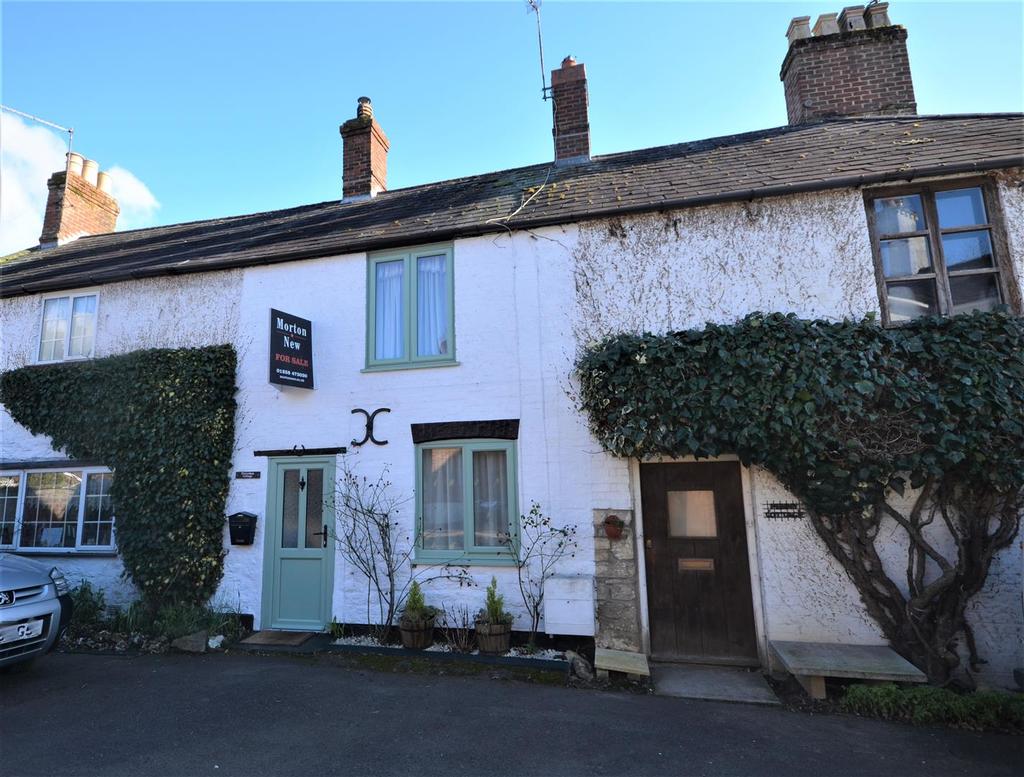 Penny Street, Sturminster Newton 2 bed cottage £200,000