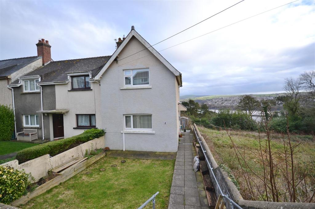 Harbour Village, Goodwick 2 bed end of terrace house £120,000