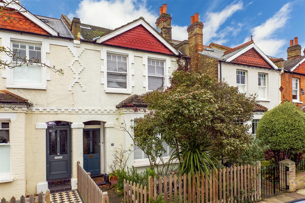 Coleshill Road, Teddington 5 bed semidetached house £1,335,000