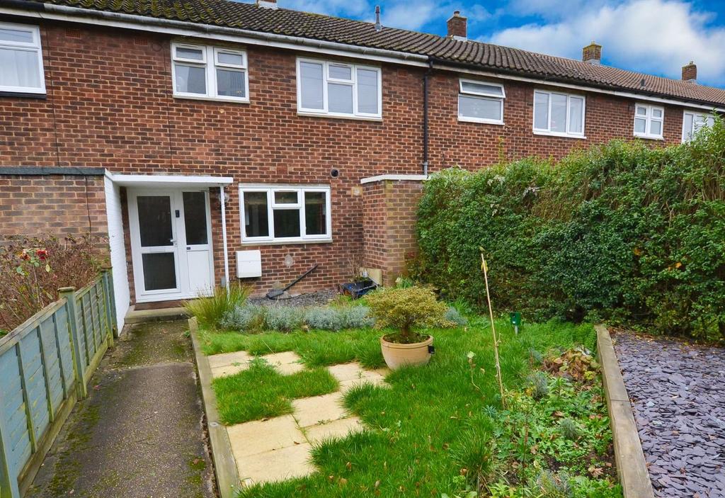 Abbots Grove, Stevenage 2 bed terraced house £260,000