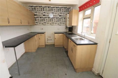 18 Addison Crescent, Manchester, M16 0NS