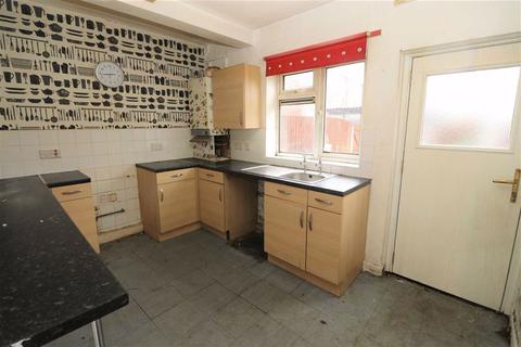 18 Addison Crescent, Manchester, M16 0NS