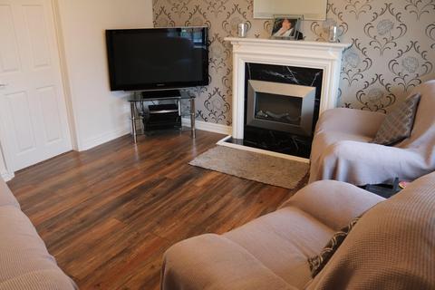 59 Thorntons Way, Nuneaton, CV10 8NT