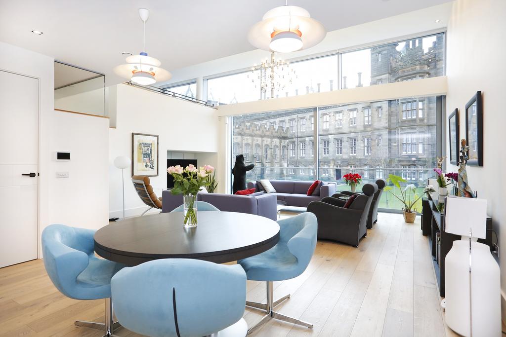 Sitting/Dining Room/Kitchen