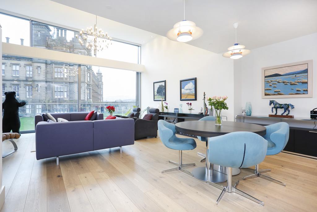 Sitting/Dining Room/Kitchen