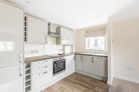 Flat 6, 69 Black Bourton Road, Carterton, OX18 3HJ