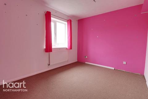 17 Bosworth Close, Northampton, NN4 8QR