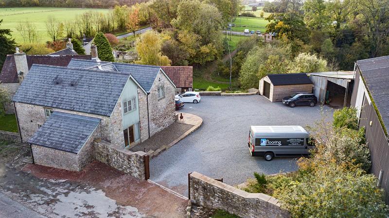 Driveway & Parking