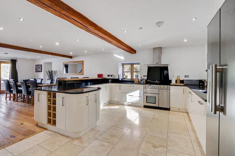 House 1 - Kitchen Dining Room